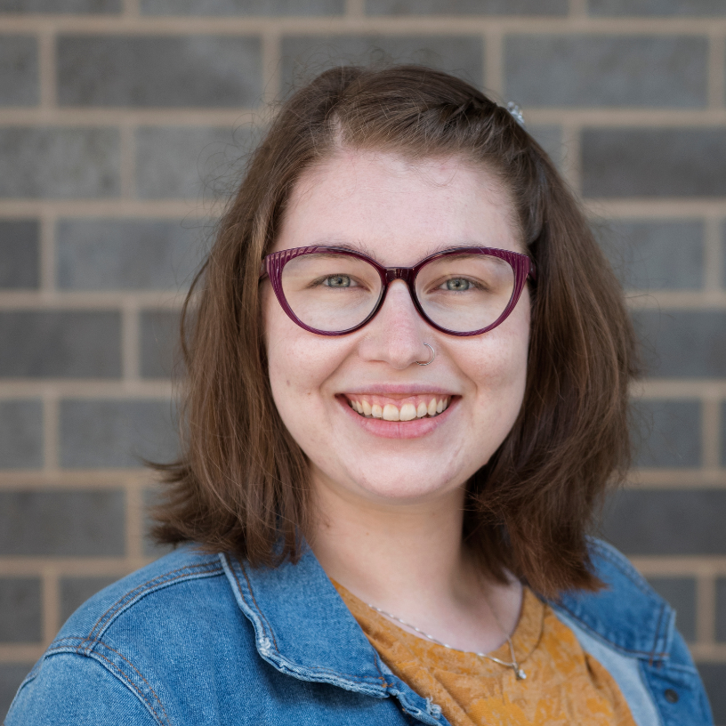 Photo of Blog Creator Rachel.